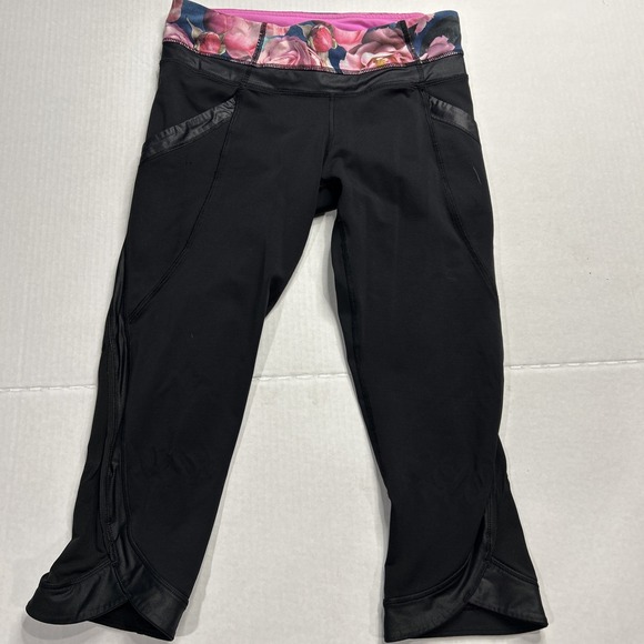 Lululemon Capri Leggings Inseam 18"  floral waist‎ band, pockets,  Item 196 - Picture 1 of 7